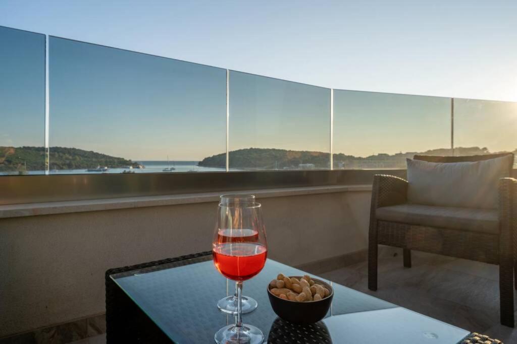 Apartment Emarin Banjole Eksteriør bilde