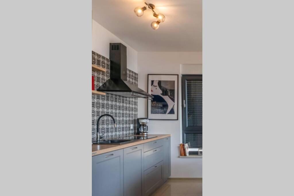 Apartment Emarin Banjole Eksteriør bilde